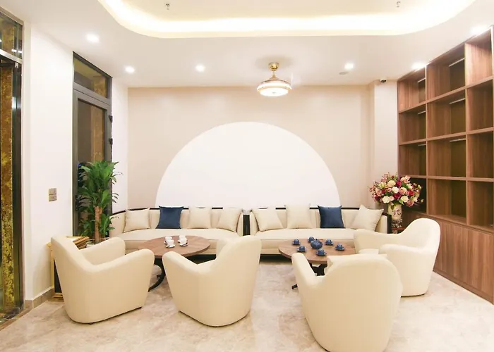 Lantana E409 Sunplaza Pho Di Bo, Bai Chay, 3*