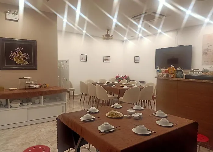 Lantana E409 Sunplaza Pho Di Bo, Bai Chay, Hotel